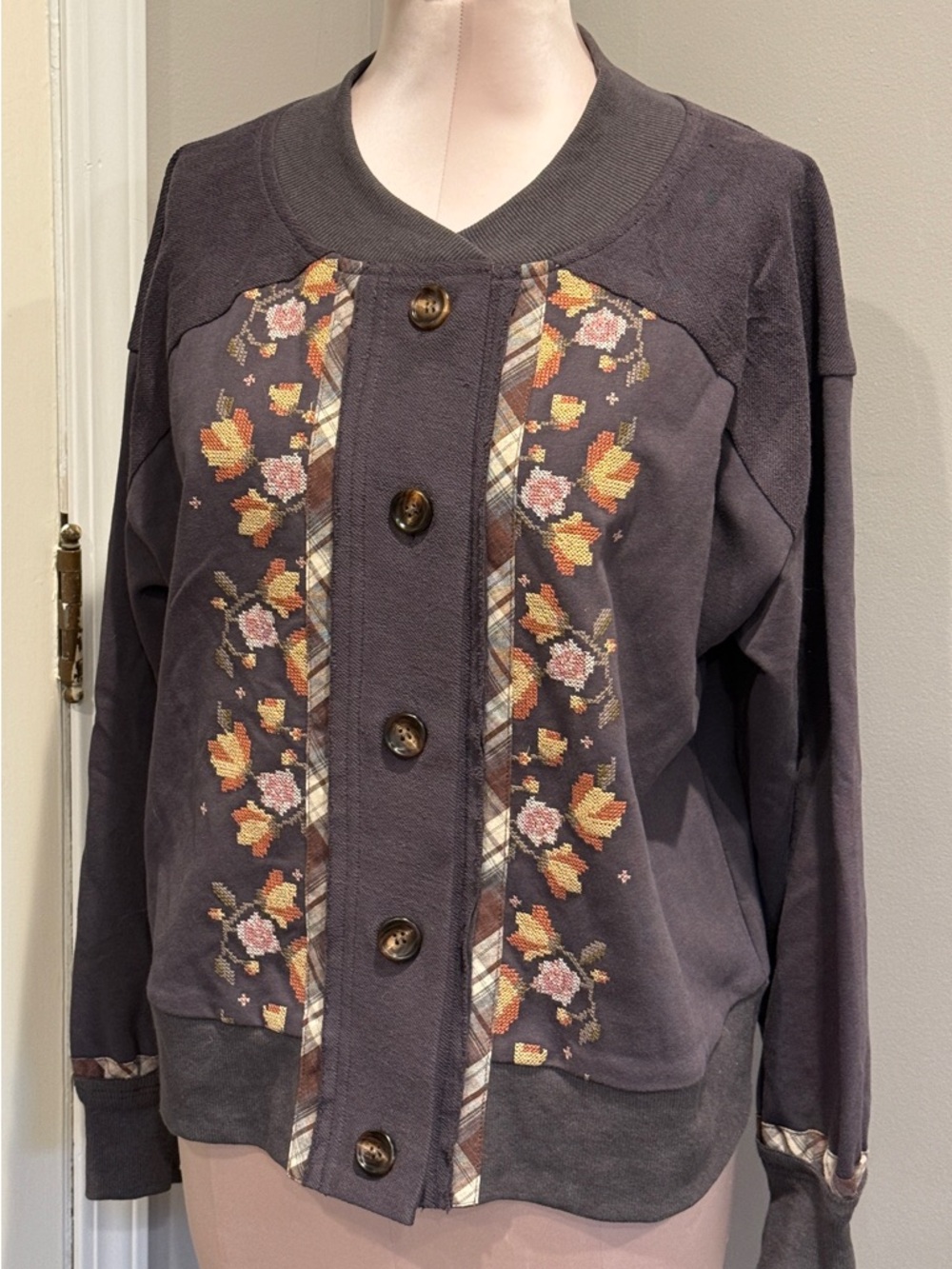Oddi Los Angeles Charcoal Floral Plaid Button Top